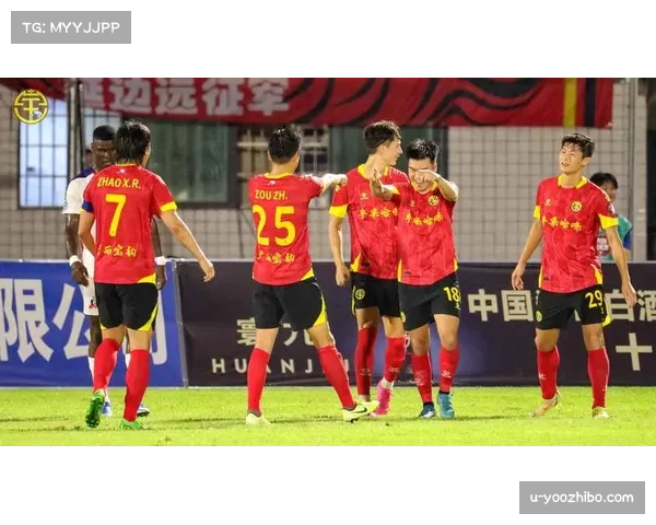 中甲联赛广西平果队务黄浩违规被重罚遭禁入场并处以高额罚款 中甲联赛广西平果队务黄浩违规被重罚遭禁入场并处以高额罚款